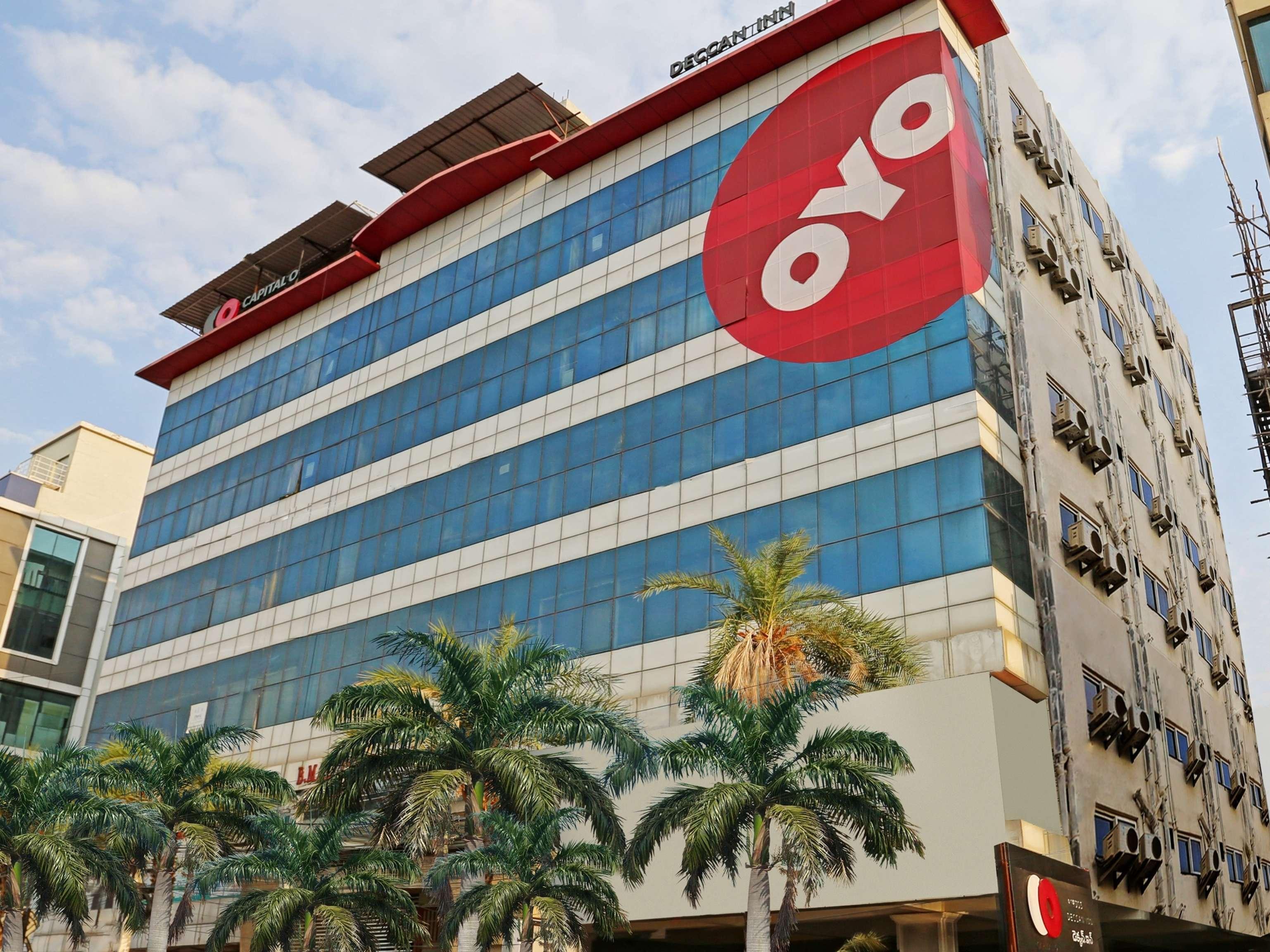 Capital O 9003 Halcyon Deccan Inn Kondapur  Exterior foto